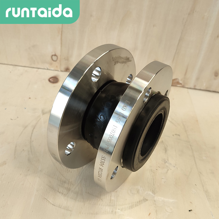 油管道系統(tǒng)專用型耐酸堿橡膠接頭